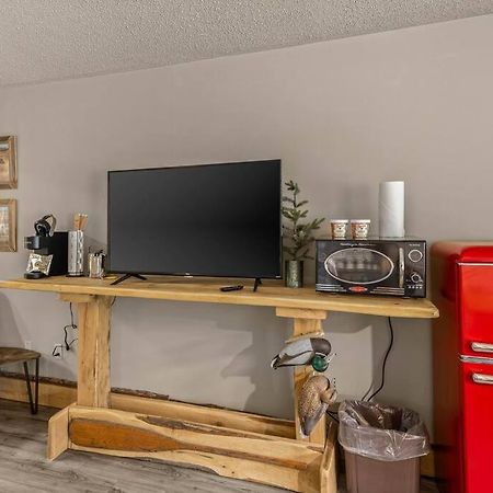 Stonegate Lodge King Bed, Wifi, 50In Tv, Fire Pit, Salt Water Pool Room # 310 Eureka Springs Ngoại thất bức ảnh