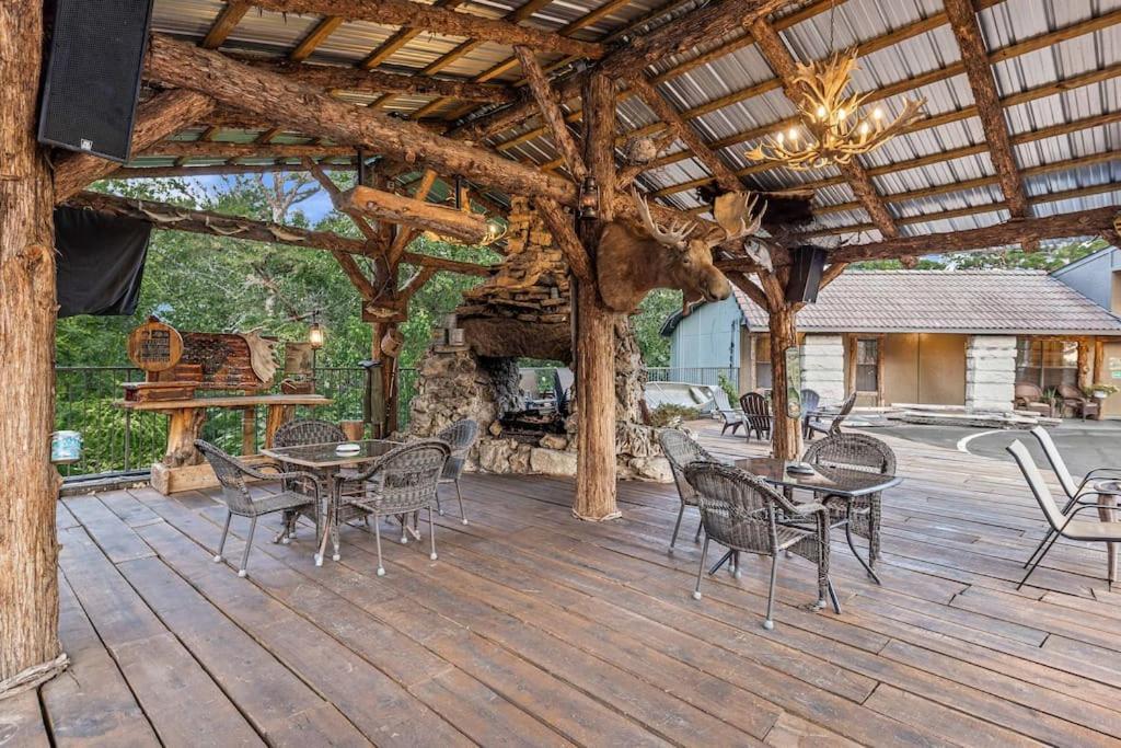 Stonegate Lodge King Bed, Wifi, 50In Tv, Fire Pit, Salt Water Pool Room # 310 Eureka Springs Ngoại thất bức ảnh
